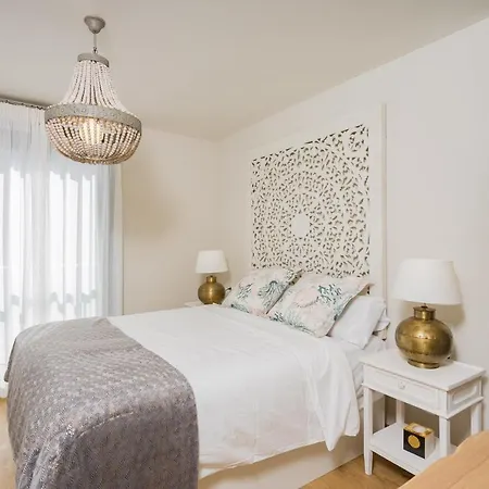 Family Apartment In Malaga Next To The Beach Màlaga Exterior photo