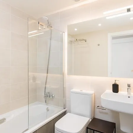 Family Apartment In Malaga Next To The Beach Màlaga Exterior photo