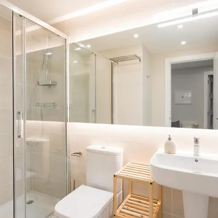 Family Apartment In Malaga Next To The Beach Màlaga Exterior photo